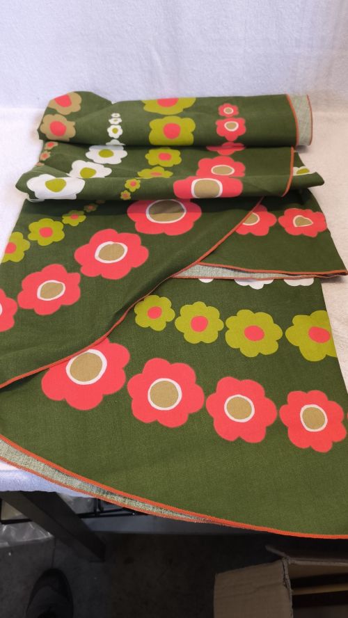  Tovaglia rotonda anni 70