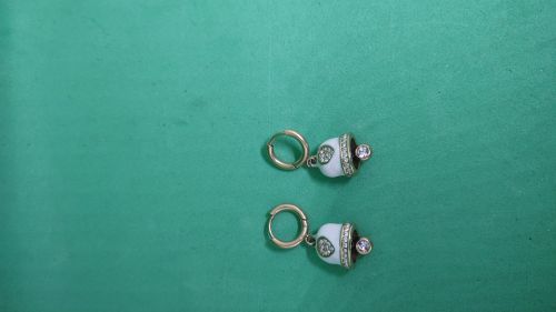  Orecchini campanelle