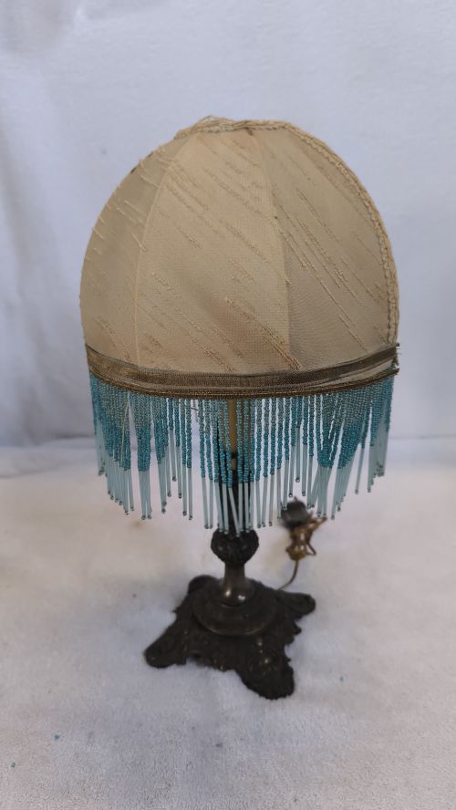  Vecchia lampada da tavol