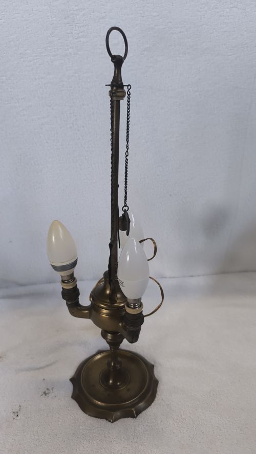  Lampada lume lucerna tre
