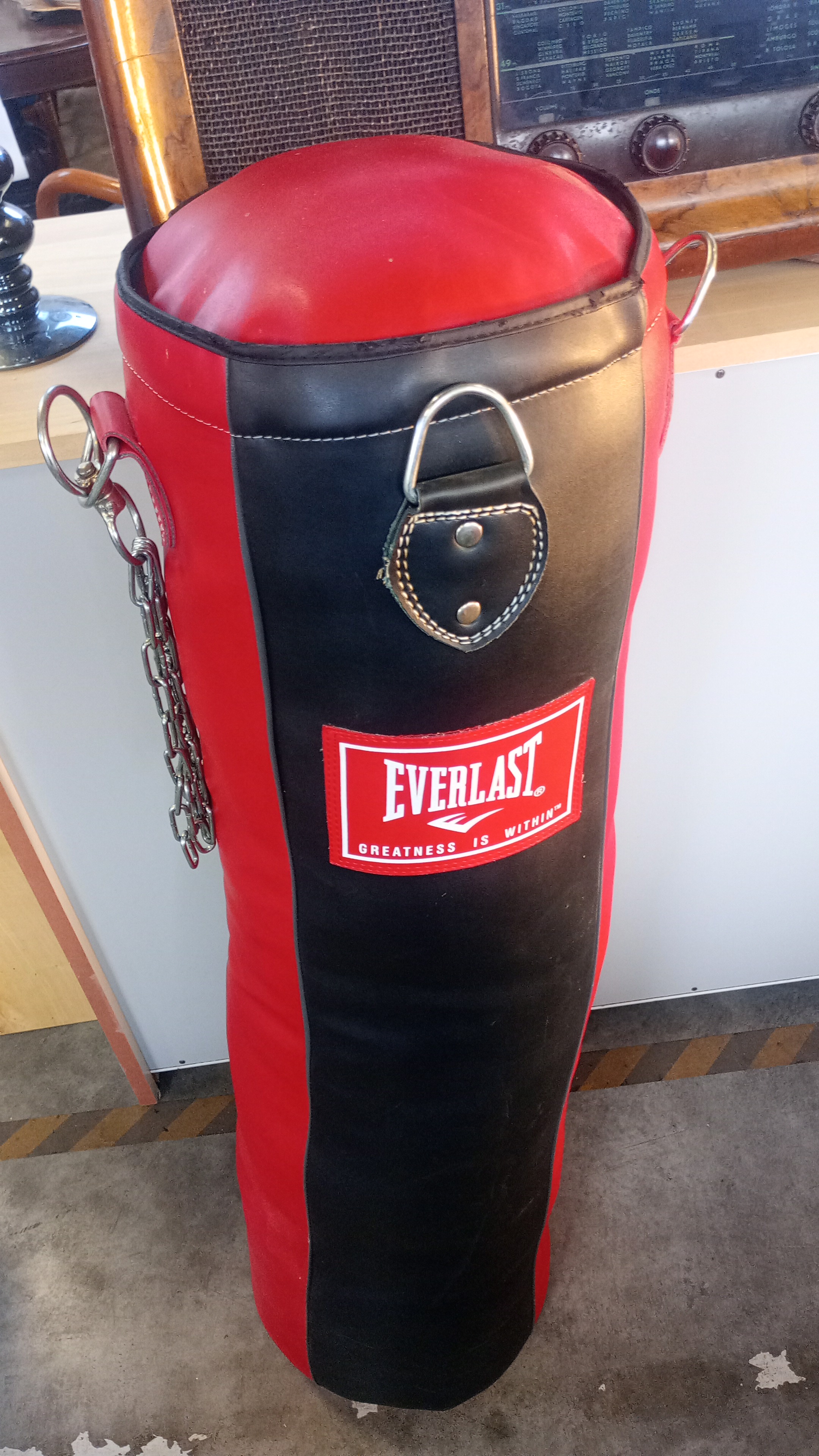 SACCO BOX EVERLAST