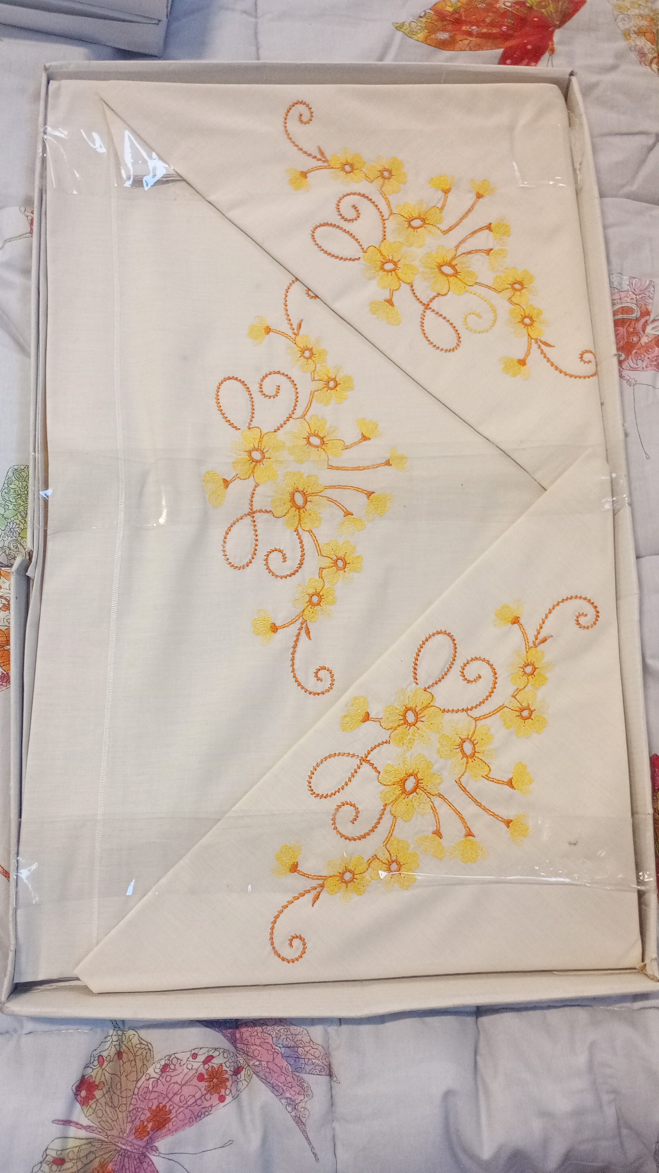 LENZUOLO D&lsquo;EPOCA