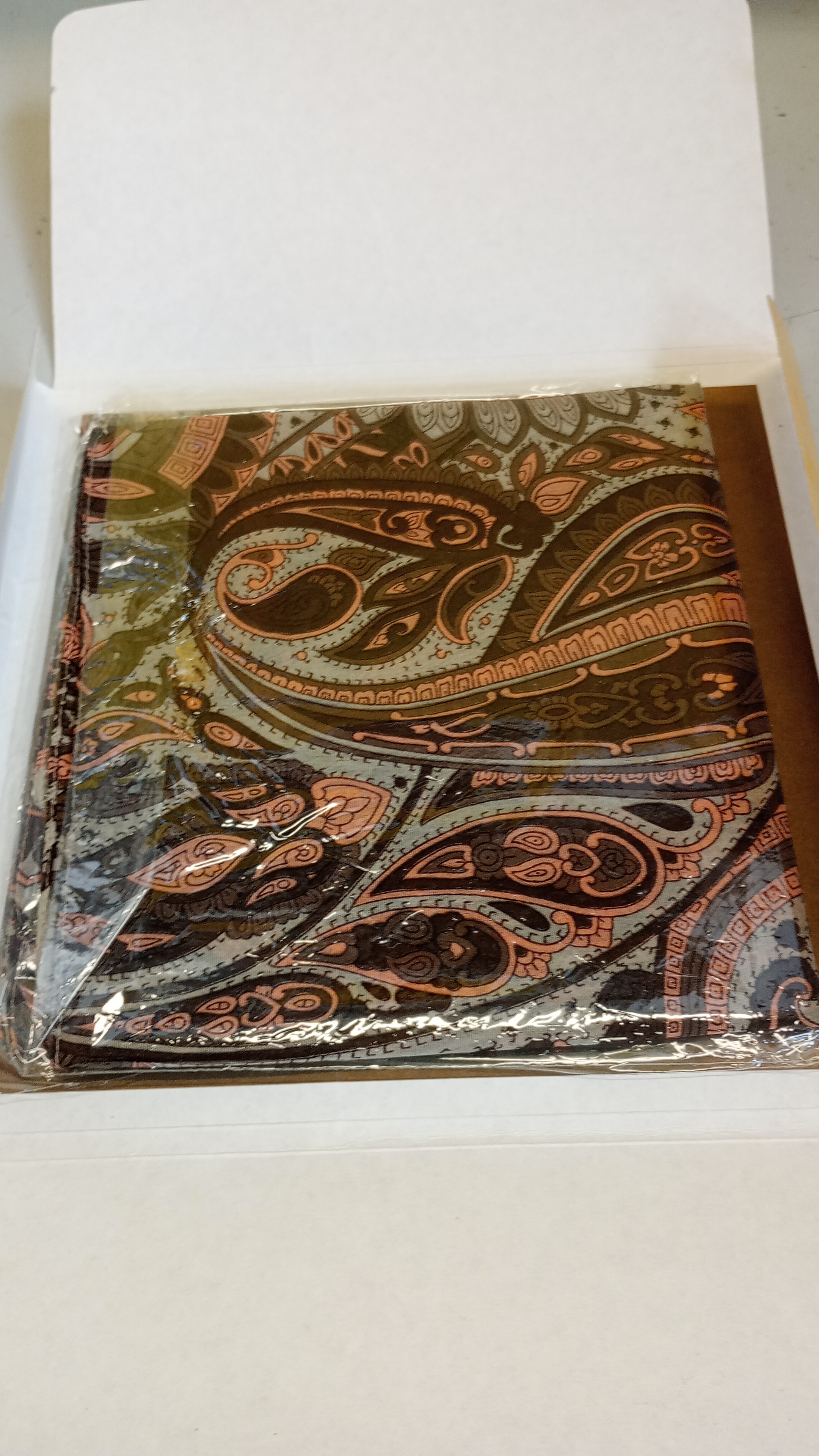 FOULAR TRUSSARDI design p