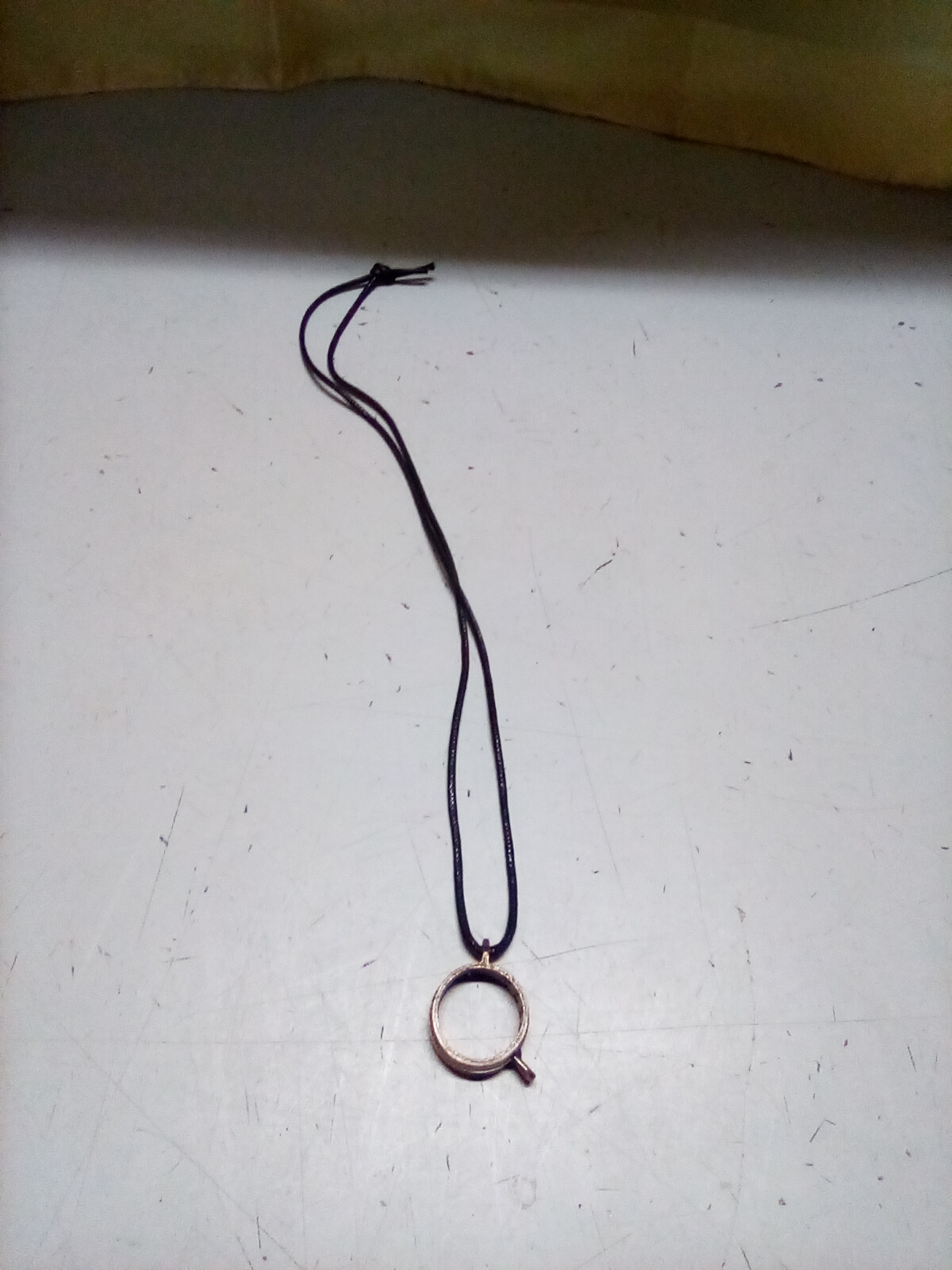 COLLANA CON CIONDOLO